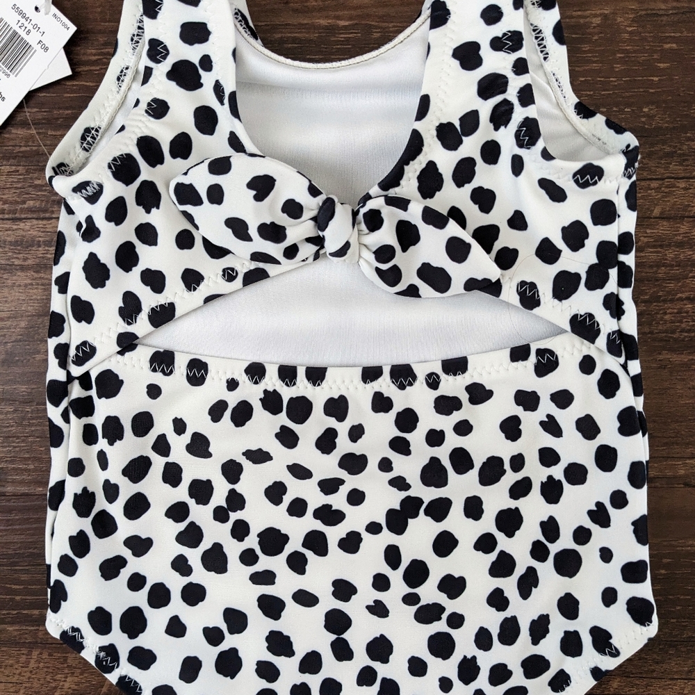 NWT Old Navy One Piece Swimsuit